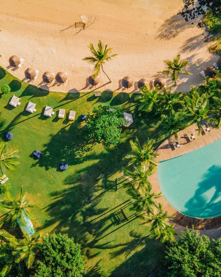 Lux* Grand Gaube Resort & Villas Εξωτερικό φωτογραφία Aerial view of the beach at the Four Seasons Resort