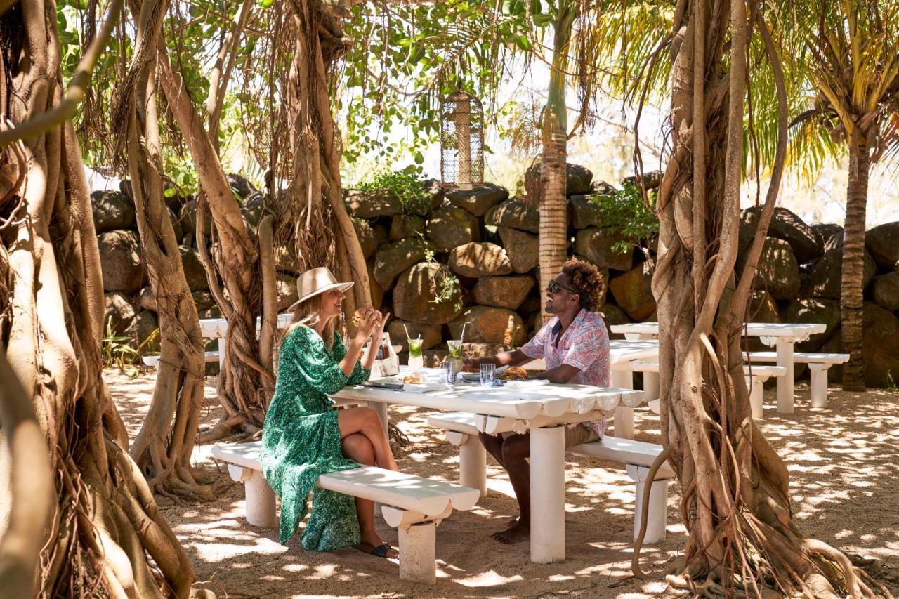 Lux* Grand Gaube Resort & Villas Εξωτερικό φωτογραφία The Banyan Tree